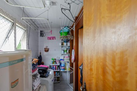 Apartamento à venda com 110m², 3 quartos e 1 vaga Apartamento à venda com 110m², 3 quartos e 1 vagaÁrea de Serviço