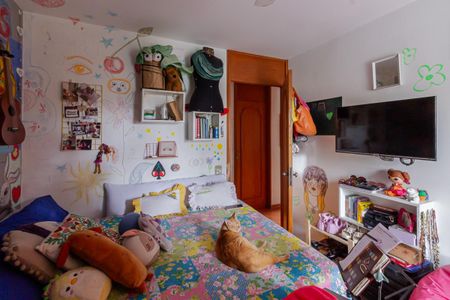 Apartamento à venda com 110m², 3 quartos e 1 vaga Apartamento à venda com 110m², 3 quartos e 1 vagaQuarto 1