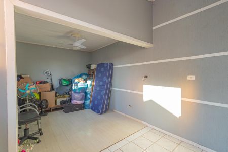 Casa à venda com 120m², 4 quartos e 2 vagasQuarto 4-Suíte