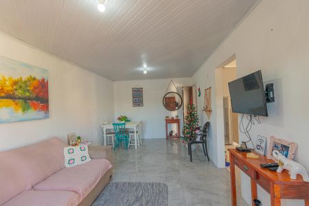 Casa à venda com 120m², 4 quartos e 2 vagasSala