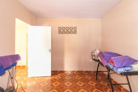 Casa para alugar com 60m², 2 quartos e 1 vaga Casa para alugar com 60m², 2 quartos e 1 vagaQuarto 1