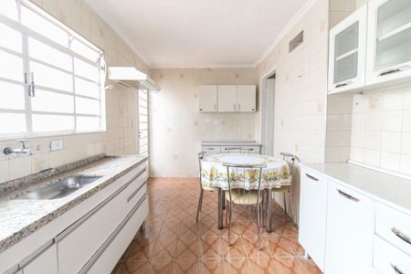 Casa para alugar com 60m², 2 quartos e 1 vaga Casa para alugar com 60m², 2 quartos e 1 vagaCozinha