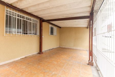 Casa para alugar com 60m², 2 quartos e 1 vaga Casa para alugar com 60m², 2 quartos e 1 vagaGaragem