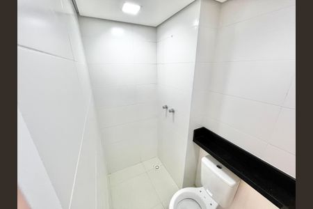 Apartamento à venda com 56m², 2 quartos e 1 vaga Apartamento à venda com 56m², 2 quartos e 1 vagaBanheiro