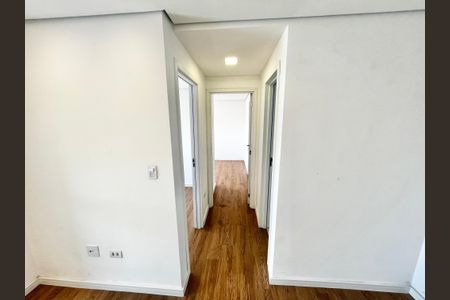 Apartamento à venda com 56m², 2 quartos e 1 vaga Apartamento à venda com 56m², 2 quartos e 1 vagaCorredor
