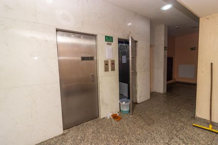 Apartamento para alugar com 64m², 3 quartos e 1 vagaElevadores