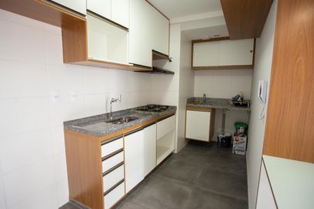 Apartamento para alugar com 40m², 2 quartos e 1 vaga COZINHA E ÁREA DE SERVIÇO
