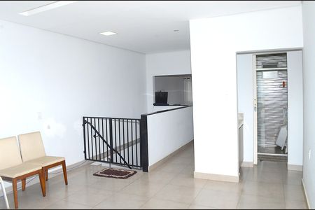 Sala 2 de casa para alugar com 2 quartos, 570m² em Belmonte, Belo Horizonte