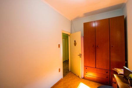 Casa à venda com 250m², 3 quartos e 4 vagas Casa à venda com 250m², 3 quartos e 4 vagasQuarto 3