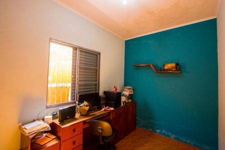 Casa à venda com 250m², 3 quartos e 4 vagas Casa à venda com 250m², 3 quartos e 4 vagasQuarto 3