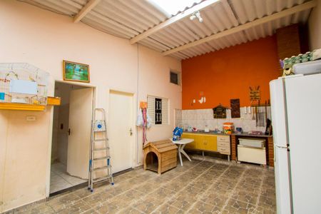 Casa à venda com 250m², 3 quartos e 4 vagas Casa à venda com 250m², 3 quartos e 4 vagasEspaço Gourmet