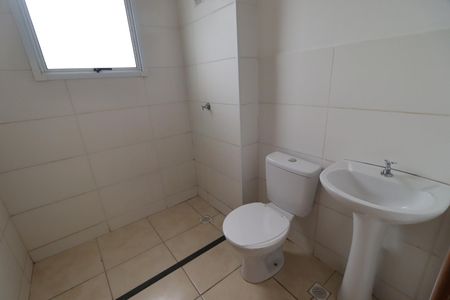 Apartamento para alugar com 45m², 2 quartos e 1 vaga Apartamento para alugar com 45m², 2 quartos e 1 vagaBanheiro