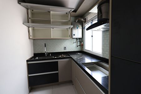 Apartamento à venda com 76m², 2 quartos e 1 vagaCozinha