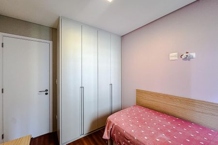 Apartamento à venda com 100m², 3 quartos e 2 vagasQuarto 2