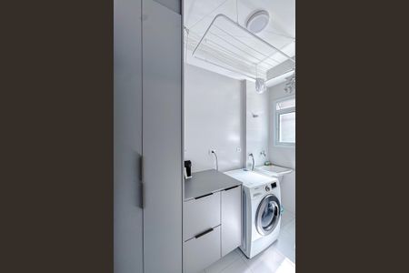 Apartamento à venda com 100m², 3 quartos e 2 vagasÁrea de Serviço