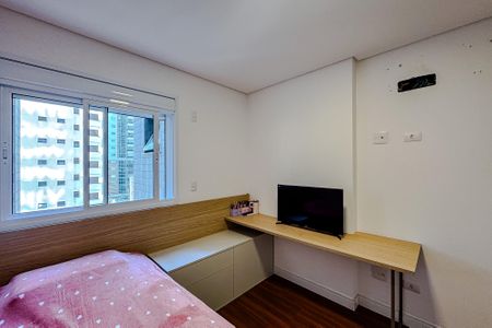 Apartamento à venda com 100m², 3 quartos e 2 vagasQuarto 2