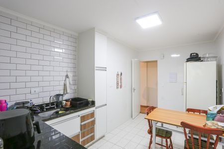 Apartamento para alugar com 77m², 2 quartos e 1 vagaCozinha