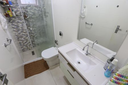 Apartamento para alugar com 77m², 2 quartos e 1 vagaBanheiro