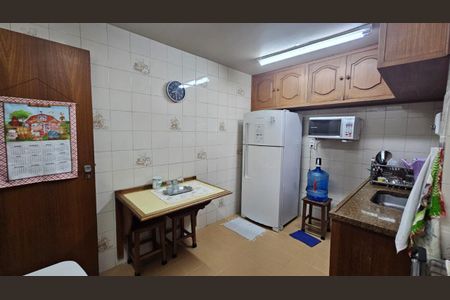 Apartamento à venda com 115m², 3 quartos e 1 vagaFoto 01