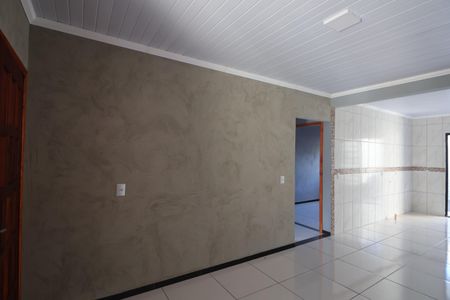Casa à venda com 80m², 3 quartos e 2 vagasSala/Cozinha