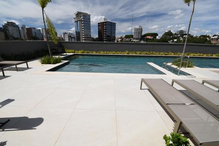 Apartamento para alugar com 120m², 3 quartos e 2 vagasÁrea comum - Piscina