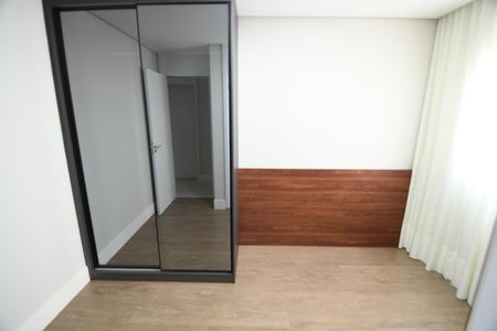 Apartamento para alugar com 120m², 3 quartos e 2 vagasQuarto Suíte 1