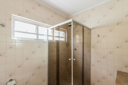 Casa para alugar com 260m², 4 quartos e 5 vagasBanheiro da Suíte