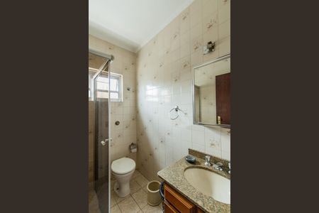 Casa para alugar com 260m², 4 quartos e 5 vagasBanheiro