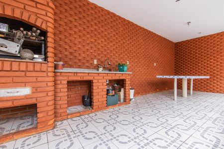 Casa para alugar com 260m², 4 quartos e 5 vagasÁrea externa