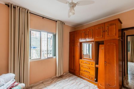 Casa para alugar com 260m², 4 quartos e 5 vagasQuarto 2