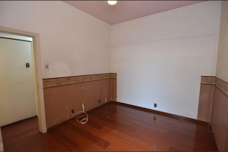 Apartamento à venda com 119m², 3 quartos e 1 vagaSuíte