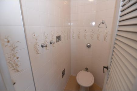 Apartamento à venda com 119m², 3 quartos e 1 vagaBanheiro de Serviço