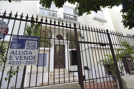 Apartamento à venda com 119m², 3 quartos e 1 vagaPlaca
