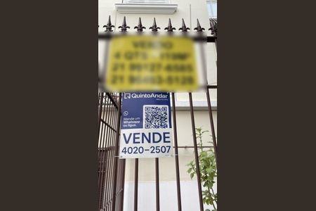 Apartamento à venda com 119m², 3 quartos e 1 vagaPlaquinha