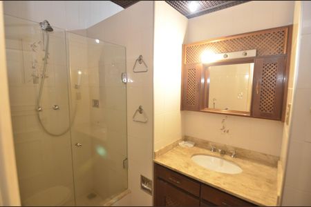 Apartamento à venda com 119m², 3 quartos e 1 vagaBanheiro Social