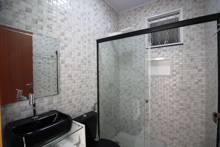 Apartamento para alugar com 70m², 2 quartos e sem vagaBanheiro