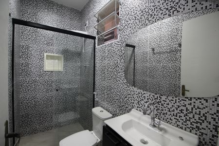 Apartamento para alugar com 80m², 2 quartos e sem vagaBanheiro