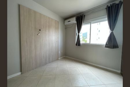 Apartamento para alugar com 74m², 2 quartos e 1 vagaSuíte