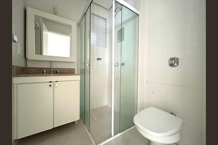 Apartamento para alugar com 74m², 2 quartos e 1 vagaBanheiro suíte
