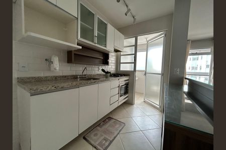 Apartamento para alugar com 74m², 2 quartos e 1 vagaCozinha