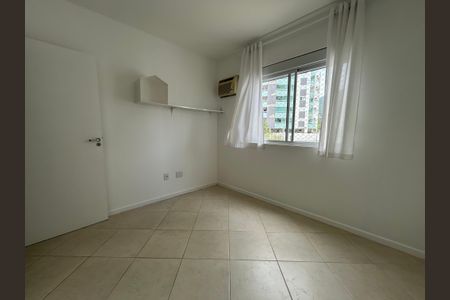 Apartamento para alugar com 74m², 2 quartos e 1 vagaQuarto