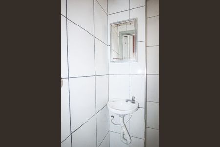 Casa para alugar com 30m², 1 quarto e 1 vagaBanheiro