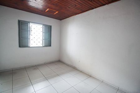 Quarto de casa para alugar com 1 quarto, 30m² em Jardim Bom Refugio, Taboão da Serra