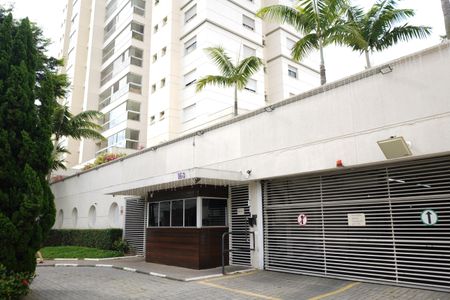 Apartamento à venda com 152m², 3 quartos e 3 vagasFachada