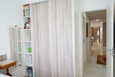 Apartamento à venda com 152m², 3 quartos e 3 vagasQuarto 3