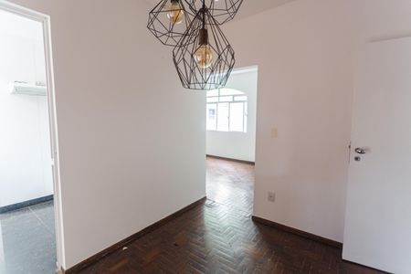 Apartamento para alugar com 120m², 3 quartos e 2 vagas Apartamento para alugar com 120m², 3 quartos e 2 vagasCopa