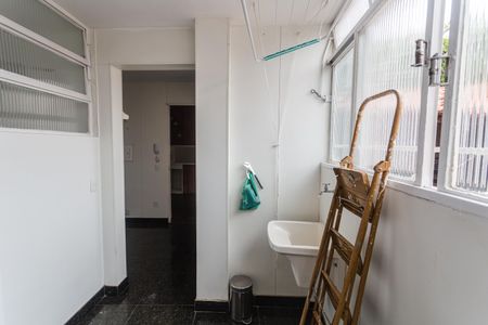 Apartamento para alugar com 120m², 3 quartos e 2 vagas Apartamento para alugar com 120m², 3 quartos e 2 vagasÁrea de Serviço