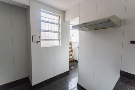 Apartamento para alugar com 120m², 3 quartos e 2 vagas Apartamento para alugar com 120m², 3 quartos e 2 vagasCozinha