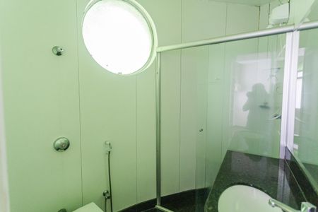 Apartamento para alugar com 120m², 3 quartos e 2 vagas Apartamento para alugar com 120m², 3 quartos e 2 vagasBanheiro da Suíte