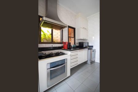 Apartamento à venda com 361m², 4 quartos e 4 vagasCozinha